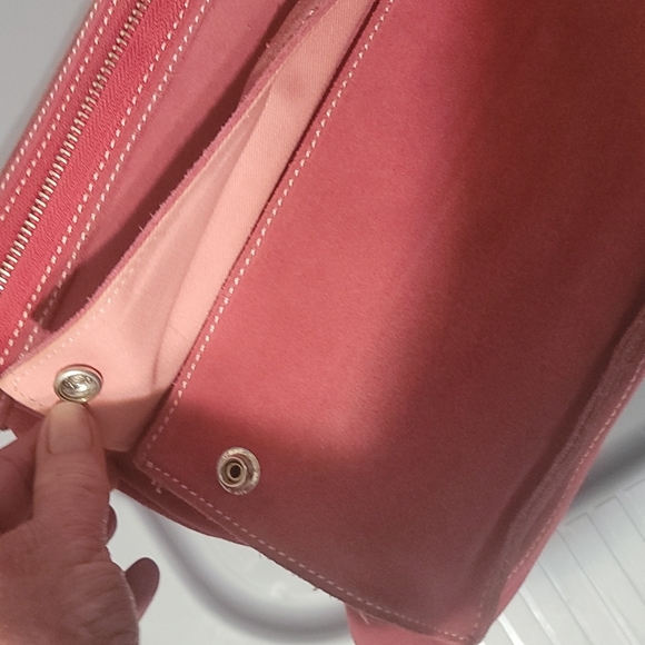 Do nated Banana Republic Rose Nubuck shoulder bag - Picture 3 of 11